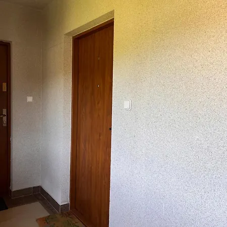 Bb Ii Kolo Cerkwi Z Garazem * Krynica Zdroj